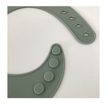 Load image into Gallery viewer, Jungle Silicone Bib