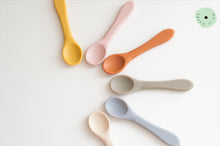 Load image into Gallery viewer, Silicone Spoon