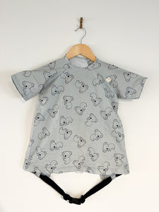Coverall Smock with Triple Suction Cups